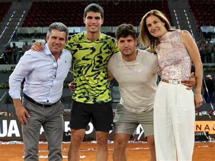 Carlos Alcaraz Wife or Girlfriend and Parents Is He Married? ·