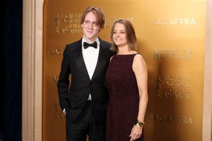 Charles Bernard Foster (Jodie Foster Son) Wiki, Bio, Age, Height, Weight, Dating, Net Worth, Facts ·