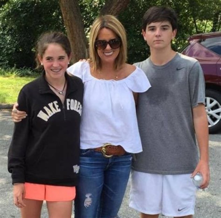Discover The World Of Sean Hannity's Wife, Jill Rhodes