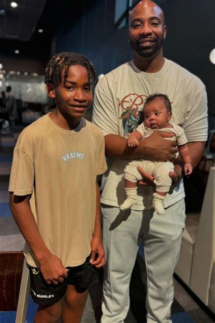 Jermall Charlo Age, Wiki, Biography, Body Measurement, Parents, Family, Salary, Net worth ·
