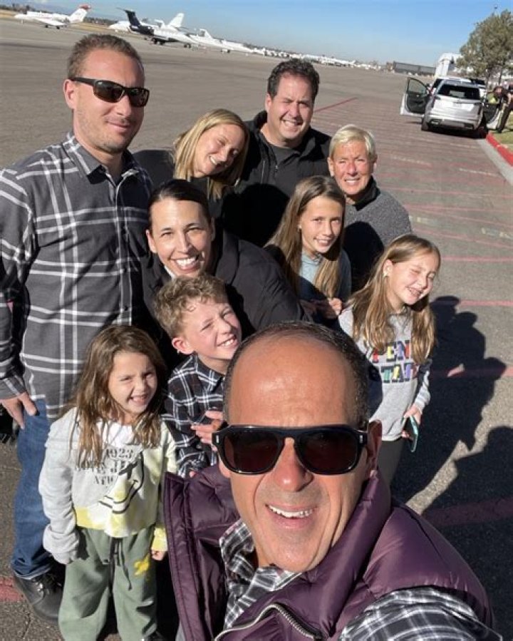 Marcus Lemonis Wife Age And Family Members Explored ·