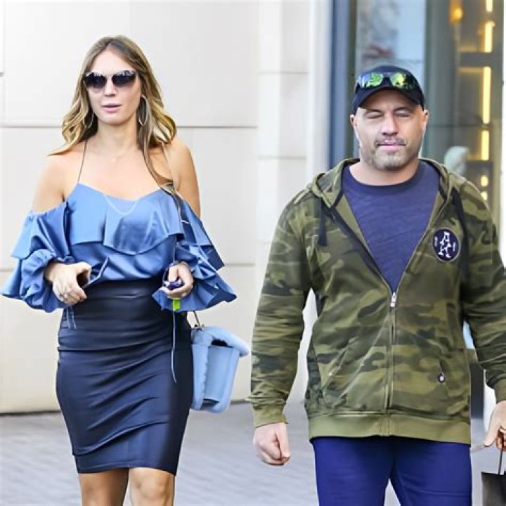 Unlocking The Secrets Of Rogan's Supportive Spouse